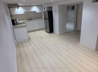 25 Beechwood Ave, Toronto, ON M6N 4S9