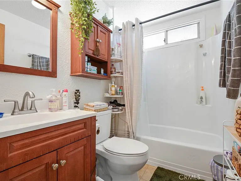 410 S Orange Ave #B — Photo 6