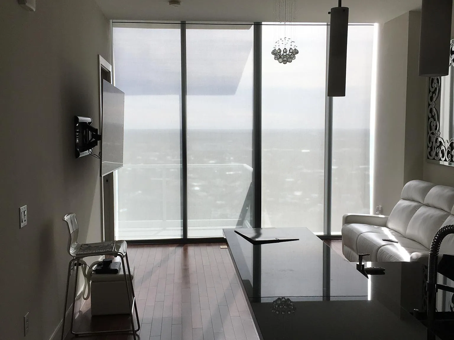 610 E Market St — Photo 3