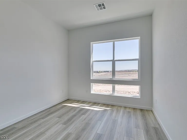 2498 Indigo Mountain St — Photo 34