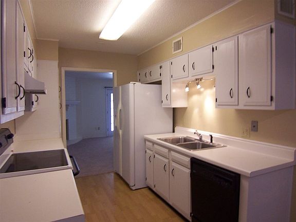 5th image of 1139 Park Meadow Dr
