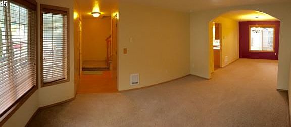 2nd image of 3217 NE 181st Ave