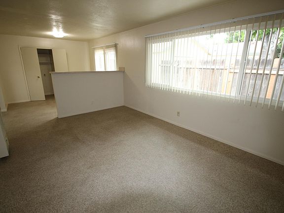 2nd image of 1918 Strozier Ave