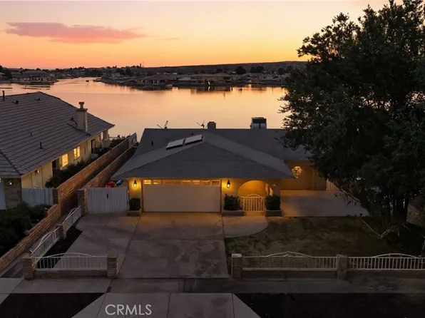 27488 Lakeview Dr, Helendale, CA 92342
