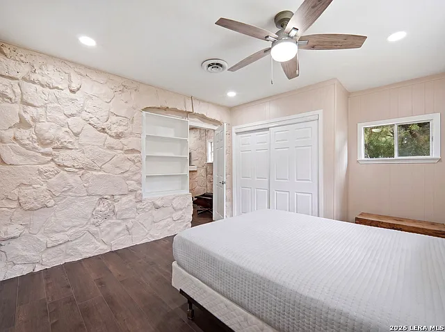 19214 Grey Forest Dr — Photo 21