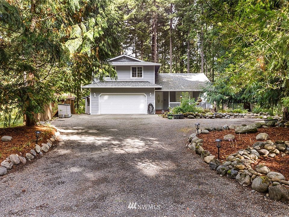 1st image of 22448 Bluelake Court SE