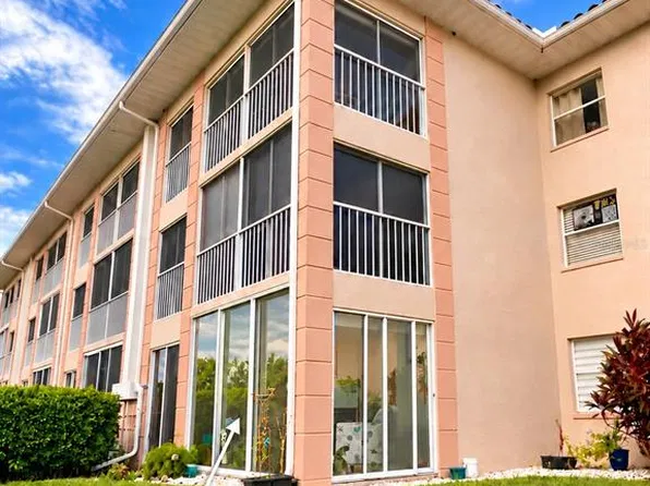 6501 STONE RIVER ROAD #104, BRADENTON, FL 34203