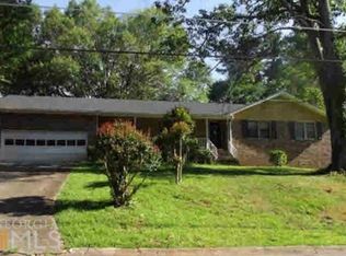 3529 Sandy Woods Ln, Stone Mountain, GA