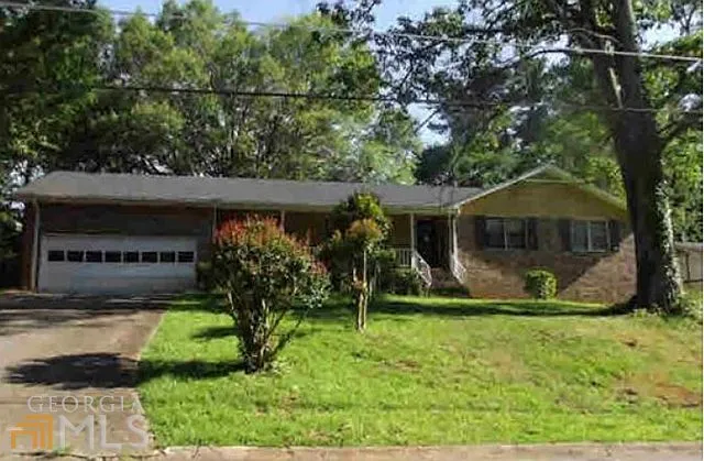 3529 Sandy Woods Ln photo 1