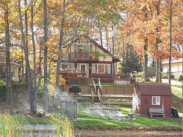 1st image of 1461 Douglas Dr