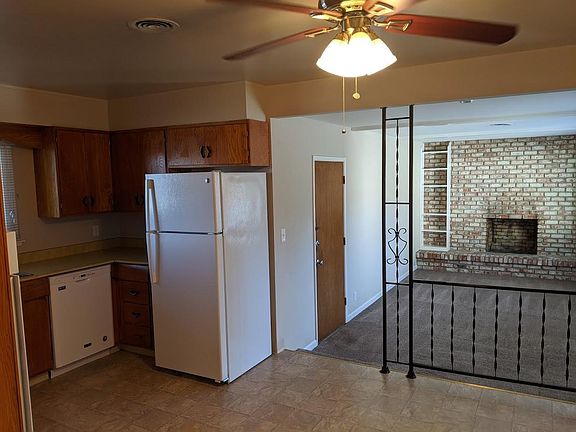 3rd image of 5017 Noella Way