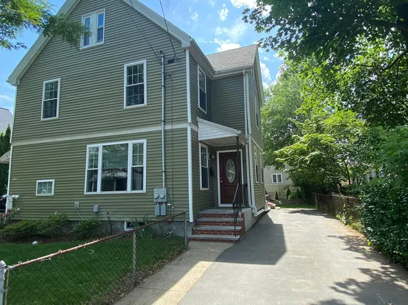 13 Faxon St, Newton, MA 02458
