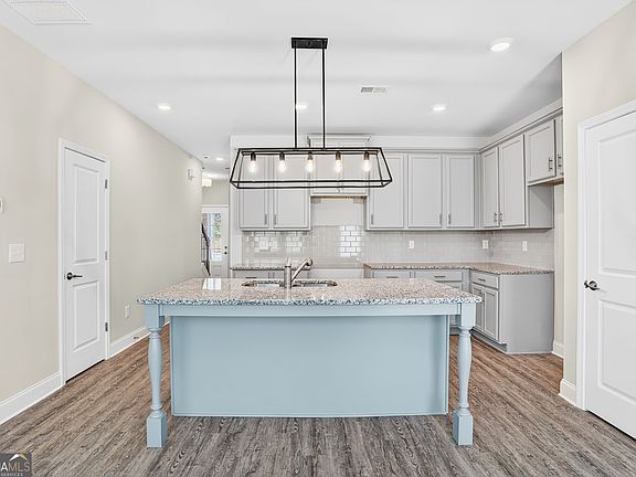 5th image of 6154 Ripple Way #76