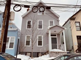 313 John St FLOOR 2, Harrison, NJ 07029