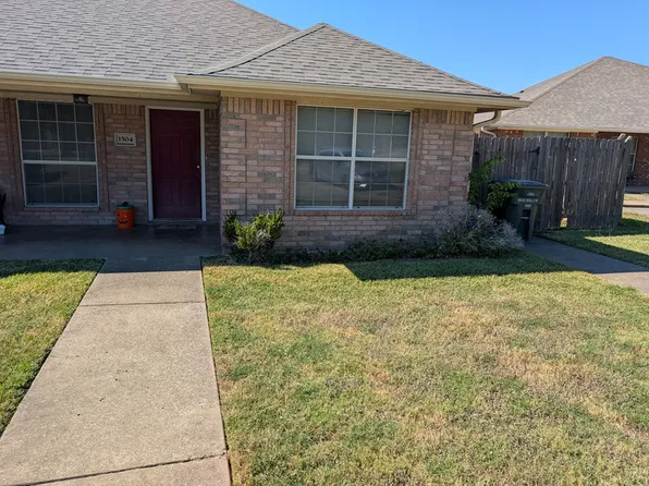1504 Rock Hollow Loop, Bryan, TX 77807