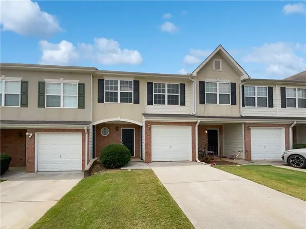 675 Georgetown Ln, Jonesboro, GA 30236