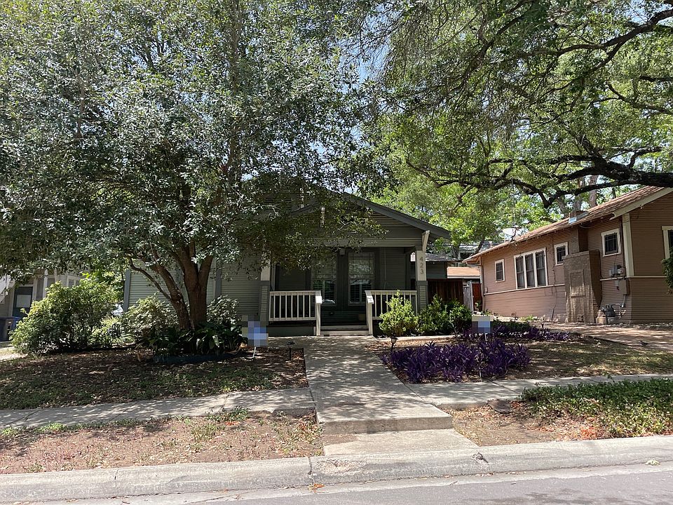 1st image of 423 Queen Anne Ct