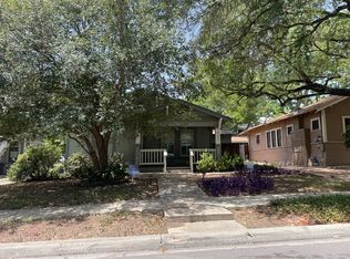 423 Queen Anne Ct, San Antonio, TX 78209