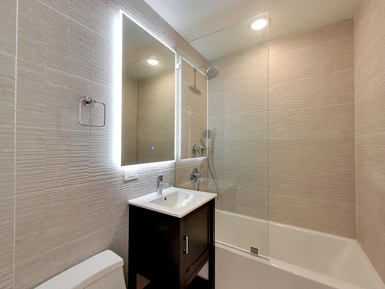 225 Duboce Ave #1 — Photo 17