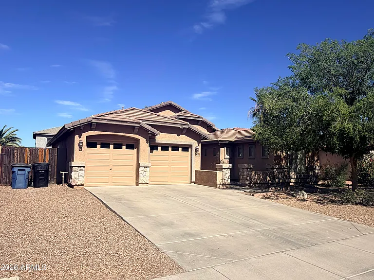 3094 S Martingale Rd — Photo 1