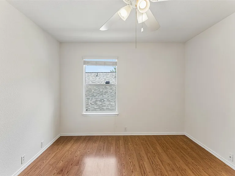 2372 Paradise Ridge Dr — Photo 34