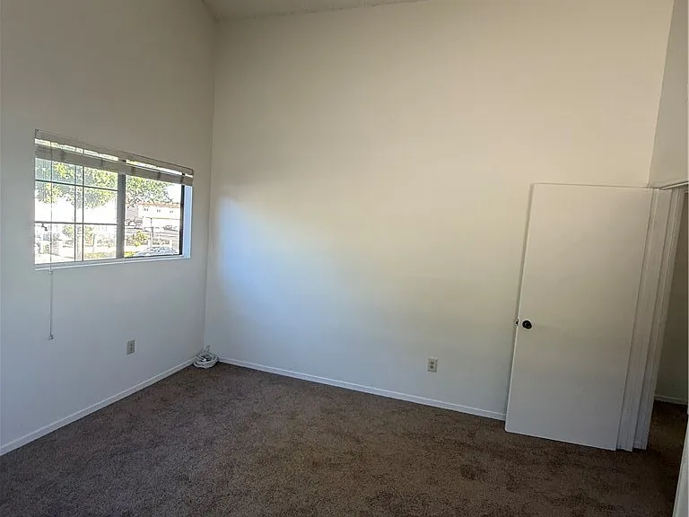 10831 Pine St — Photo 8