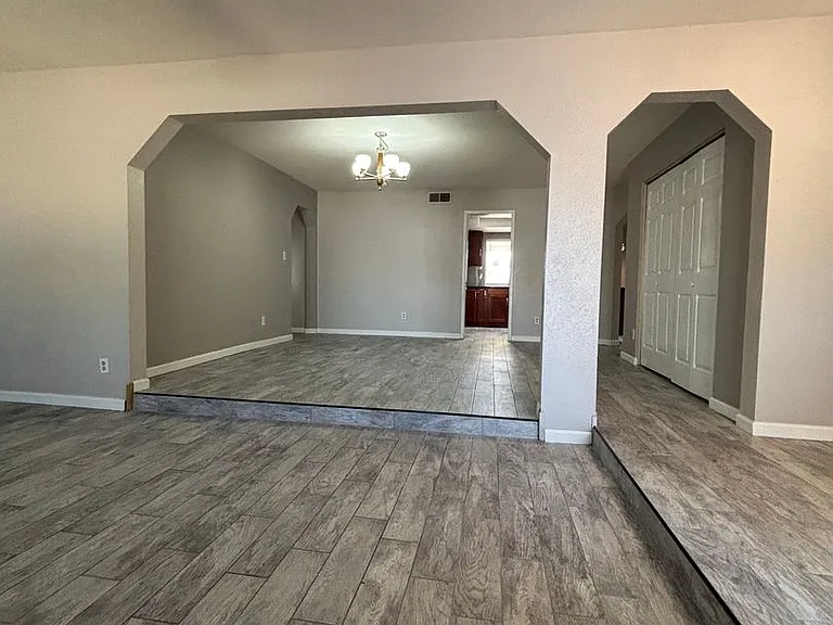 921 W Naranja Ave — Photo 10