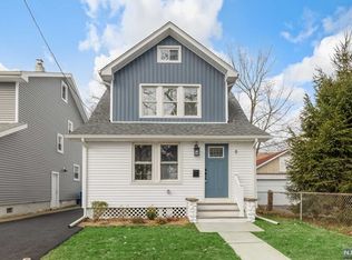 8 Wood St, Wood ridge, NJ 07070