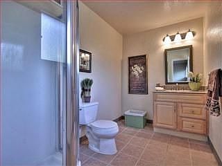 3rd image of 5538 Greenoak Dr