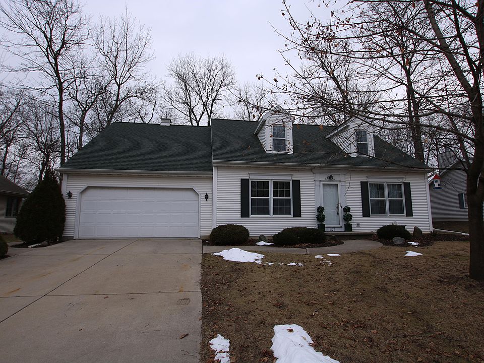 1st image of 1107 Woodcrest Dr