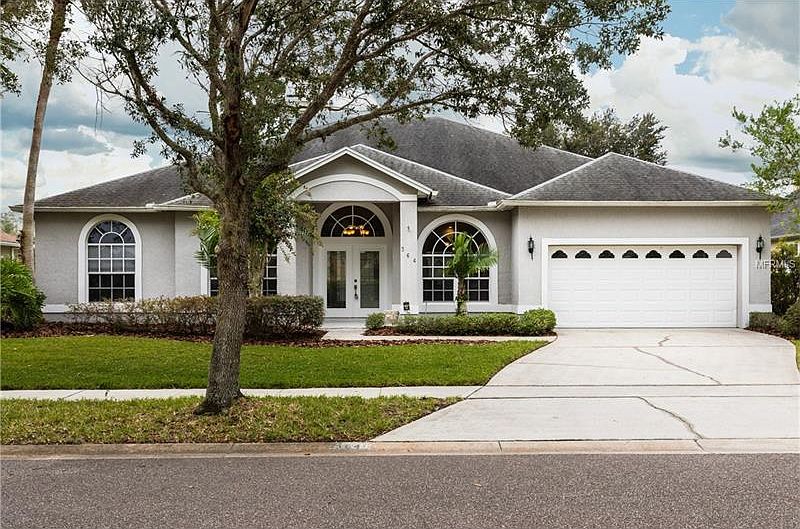 1st image of 364 Fairway Pointe Cir