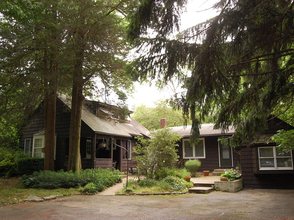 Exterior view with off-street parking.