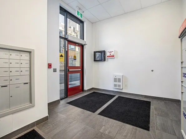 Mural Kingston, 14 Garrett St, Kingston, ON K7L 1H6