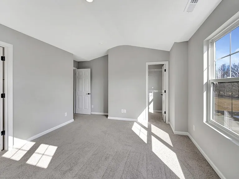 4423 Tolleston Ave — Photo 8