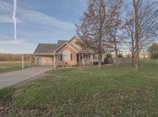 2510 Vanlawn Ln, Christiana, TN 37037
