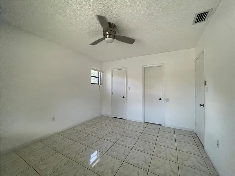6040 Shakerwood Cir #205 — Photo 14