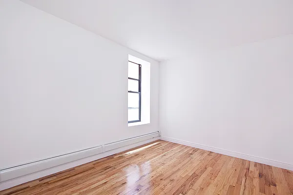 Rented by Compass | media 6