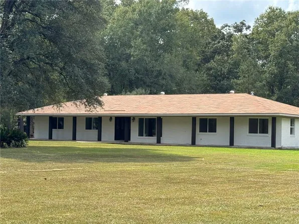 63 Mabou Hill Rd, Deville, LA 71328