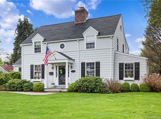 115 Smedley Rd, Fairfield, CT 06824