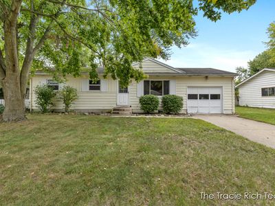 1525 Carol Lynne Dr, Lowell, MI, 49331