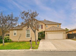 4793 N Emerald Peak Dr, Clovis, CA