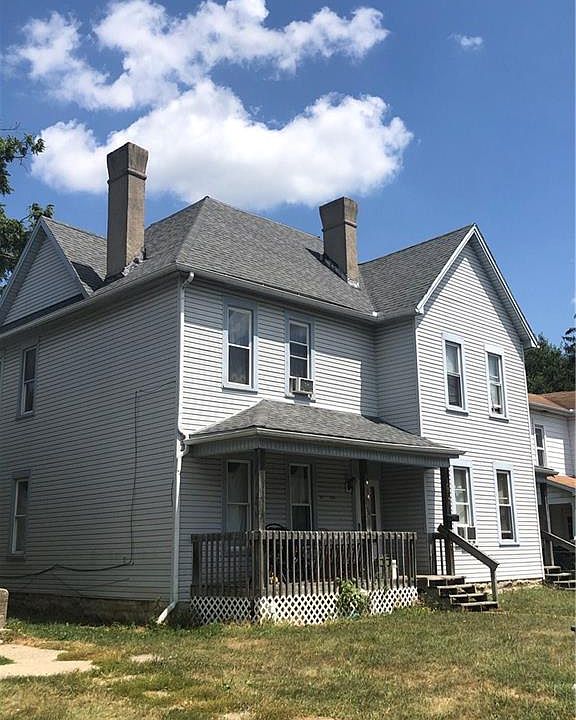 2nd image of 1506 Mound St