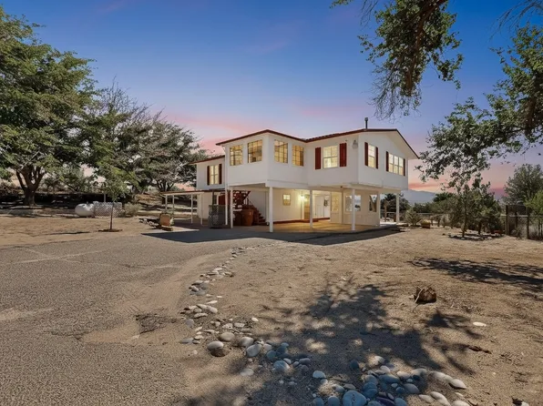 618 Reclining Acres Rd, Corrales, NM 87048