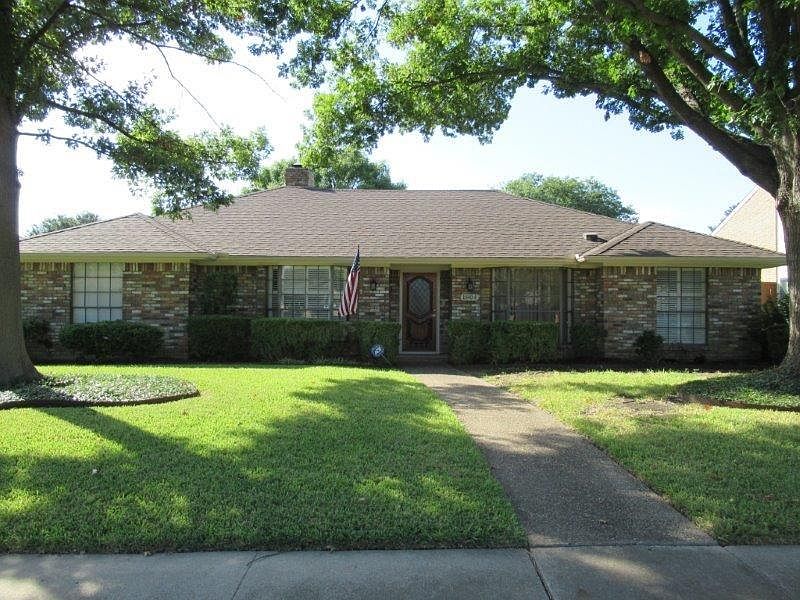 1st image of 1804 Cherbourg Dr