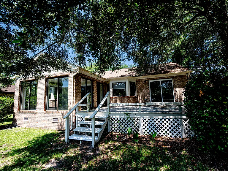 5722 Gondolier Dr — Photo 20