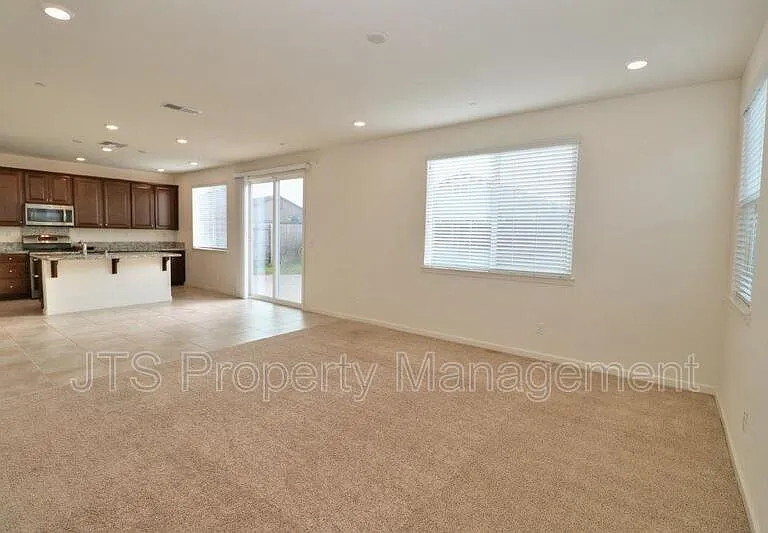5122 Mossy Stone Way — Photo 4