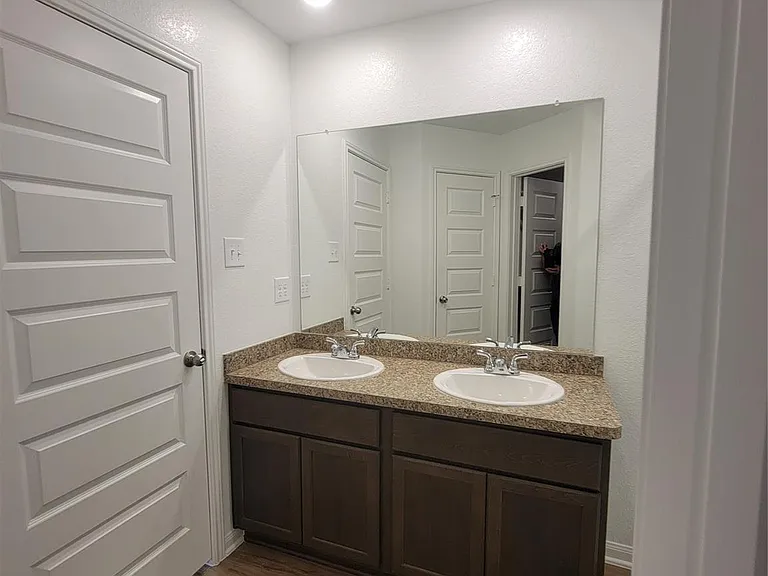 11732 Whirlaway Dr — Photo 18
