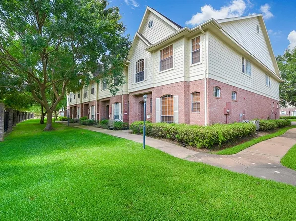 2710 Grants Lake Blvd Unit L4, Sugar Land, TX 77479