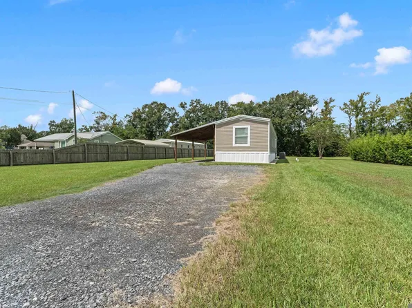 12487 Hebert Rd, Gonzales, LA 70737