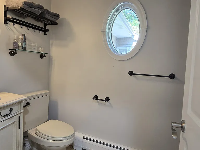 13 Victory Rd — Photo 9